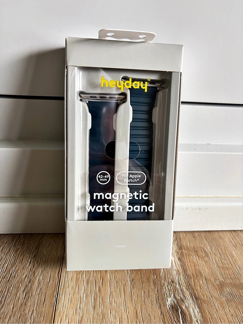 heyday Magnetic Watch Band for Apple Watch 42-49mm in Navy NWT